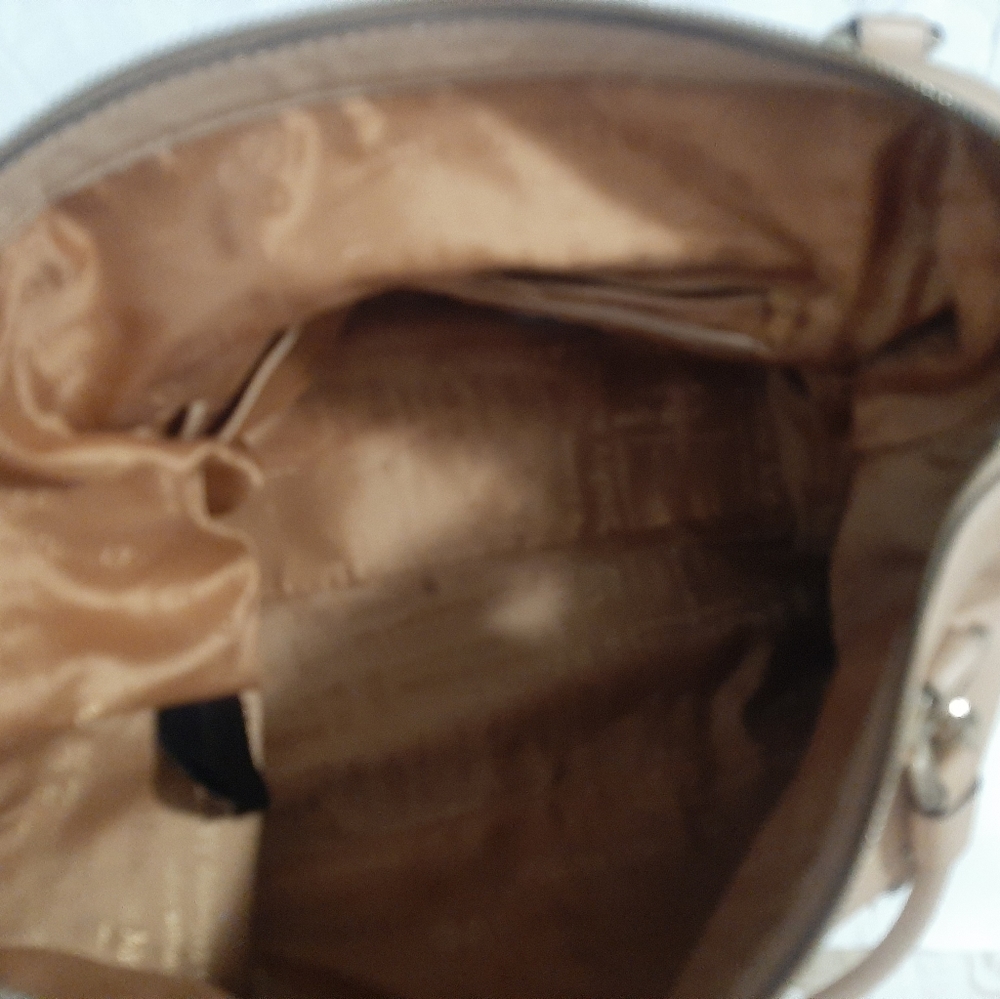 Bag - Picture 2 of 2